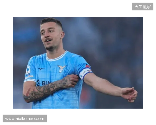 莫雷托：莱奥已就闹脾气向米兰全队道歉，他今夏仍可能离队